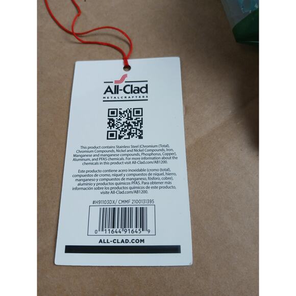 NEW W DEFECT All-Clad Essentials Nonstick Cookware (8.5 Inch Fry Pan) - Picture 4 of 4